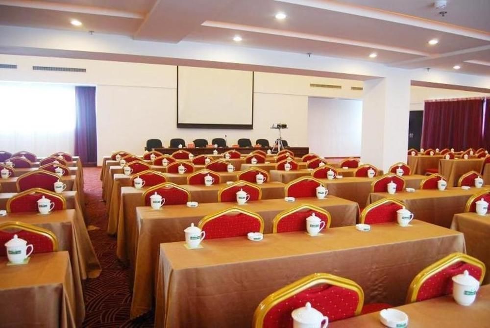 Jishou Heyi Hotel Финхуан Екстер'єр фото